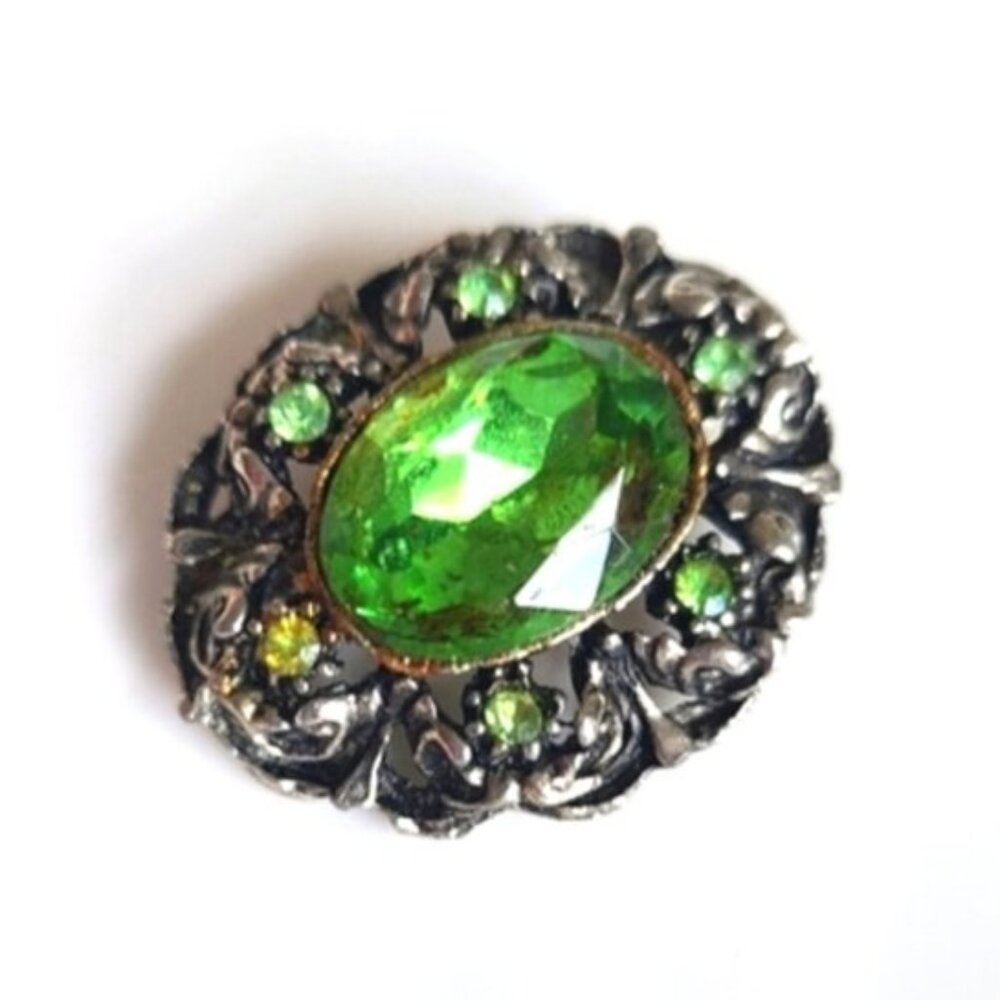 Vintage Silver Tone Green Crystal Cabochon Oval Brooch Pin
